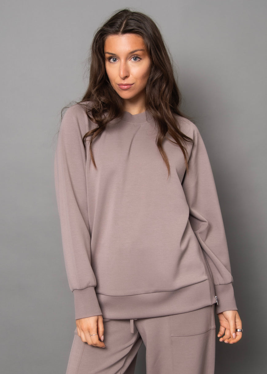 Penela Soft Knit Pullover