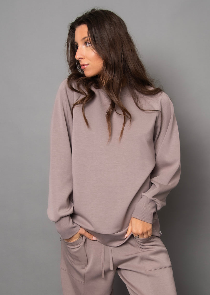 Penela Soft Knit Pullover