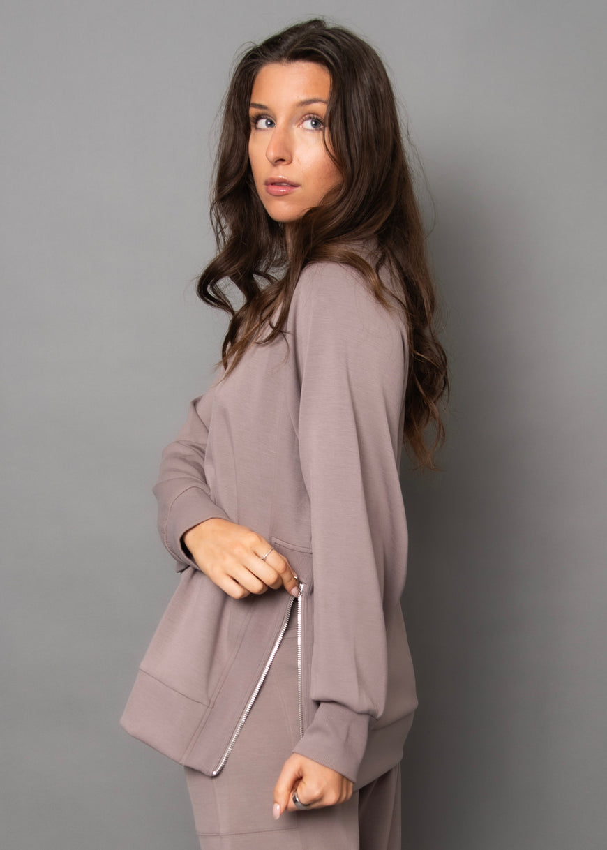 Penela Soft Knit Pullover