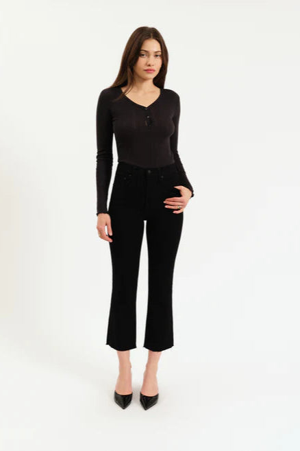 DAZE Shy Girl Crop in After Party!