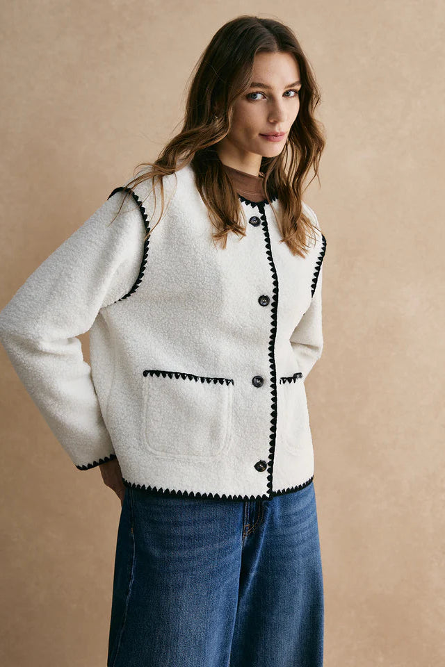 COMMENSE | Contrast Trim Minky Fleece Jacket