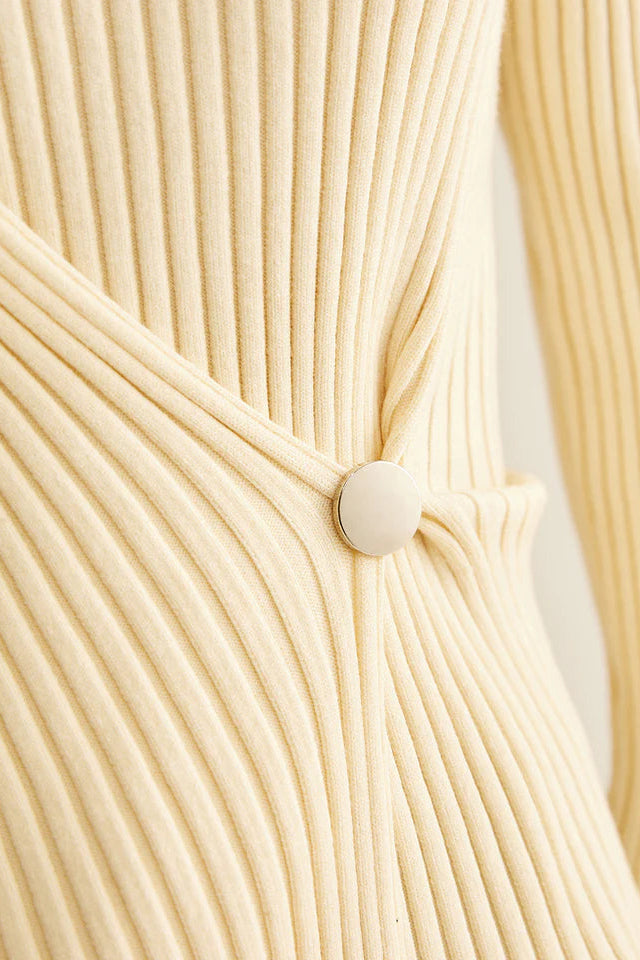 COMMENSE | Mock-Neck Ribbed Cinched Sweater (M)