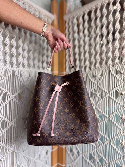 NéoNoé MM Louis Vuitton Monogram Bag