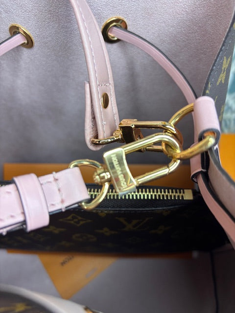 NéoNoé MM Louis Vuitton Monogram Bag