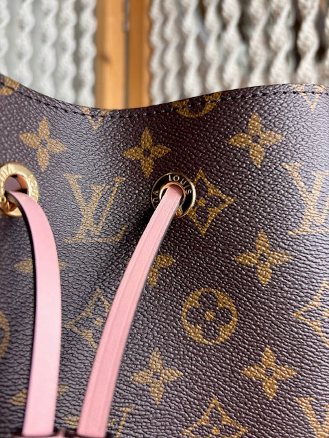 NéoNoé MM Louis Vuitton Monogram Bag