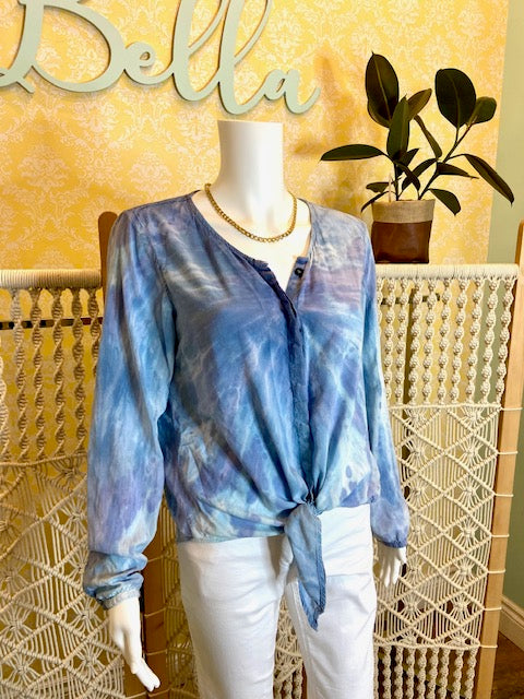 Hard Tail-Tie Front Top