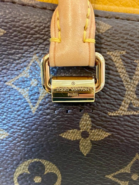 Louis Vuitton- Pallas MM Handbag