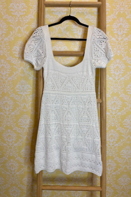 ZARA-NWT Crochet Dress (M)