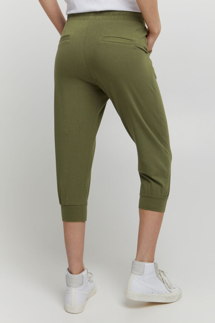 B YOUNG Organic Cotton Capri Joggers