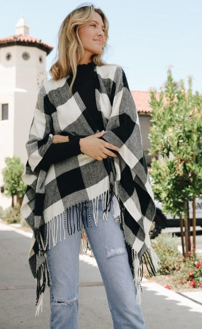 NEW! Buffalo Check Tassel Poncho