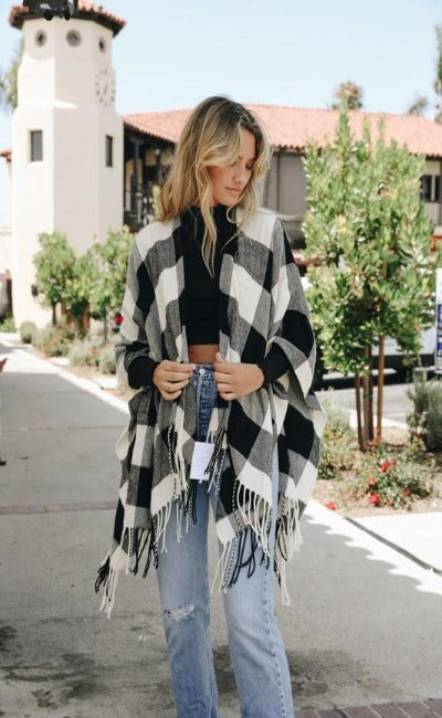 NEW! Buffalo Check Tassel Poncho