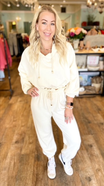 DONNI Cream 2pc Jogger Set (M)