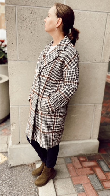 JUDITH & CHARLES Houndstooth Coat (Fit 6/8)