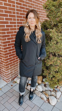 ARC'TERYX Black Coat (Fit 8/10) – Bella Women's Consignment Boutique