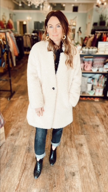 ZARA Cream Teddy Coat (XL)