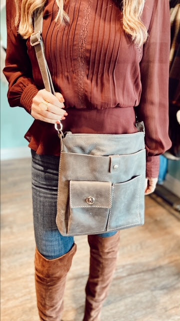 ROOTS Grey Villager Messenger in Tribe Leather