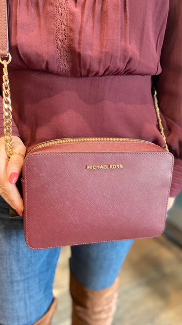 MICHAEL KORS Wine Leather Crossbody