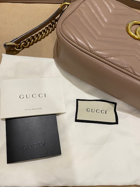 GUCCI GG Marmont matelassé mini bag