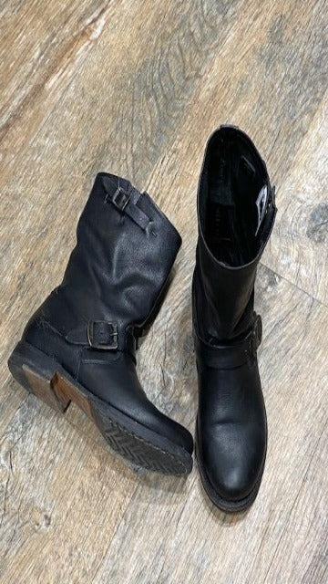 FRYE Black Leather Boots (38)