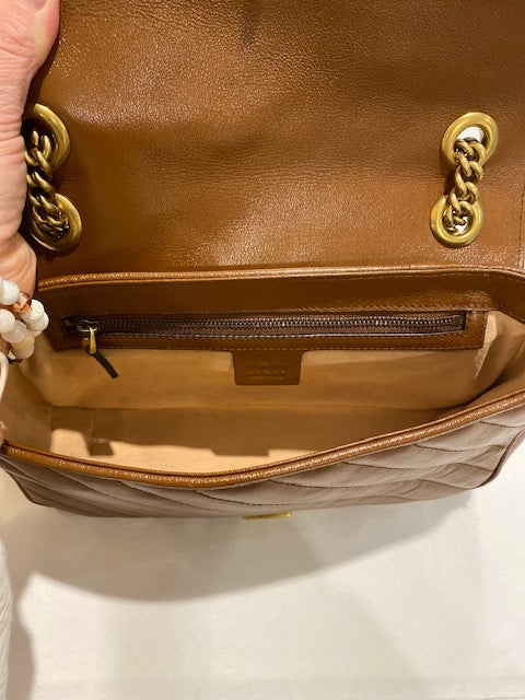GUCCI GG Marmont Small Matelassé Shoulder Bag