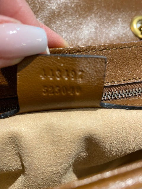 GUCCI GG Marmont Small Matelassé Shoulder Bag