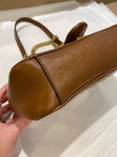 GUCCI GG Marmont Small Matelassé Shoulder Bag