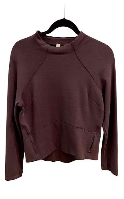 LULULEMON Black Long Sleeve Top (6)