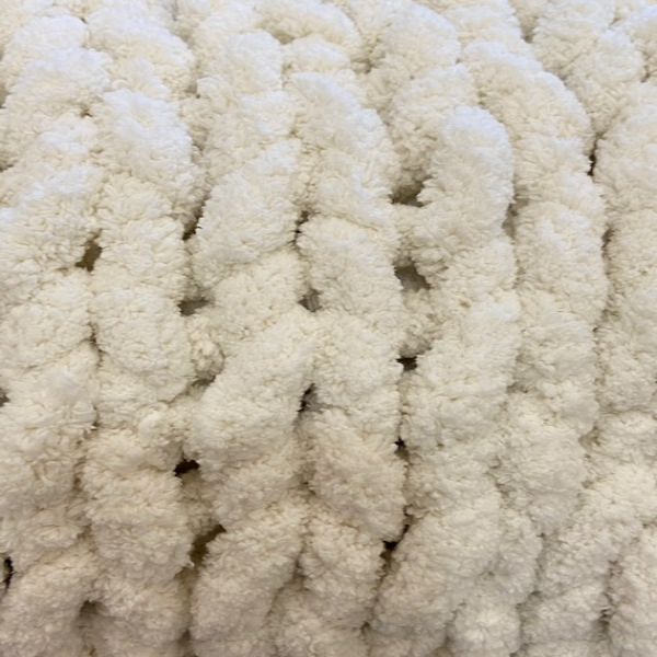 CHUNKY KNIT Handmade Blankets