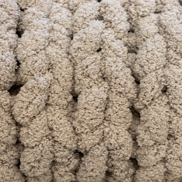 CHUNKY KNIT Handmade Blankets